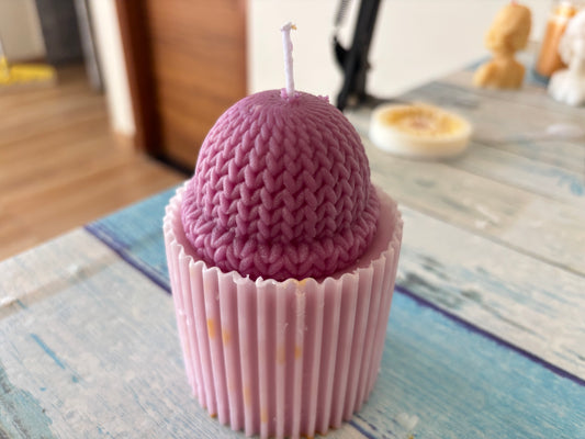 Cute knitted cap pillar candle