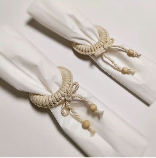 Knotted Napkin Ring