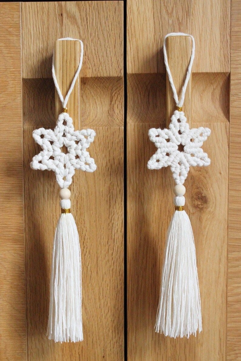 Snowy Strands Macrame Christmas Ornaments