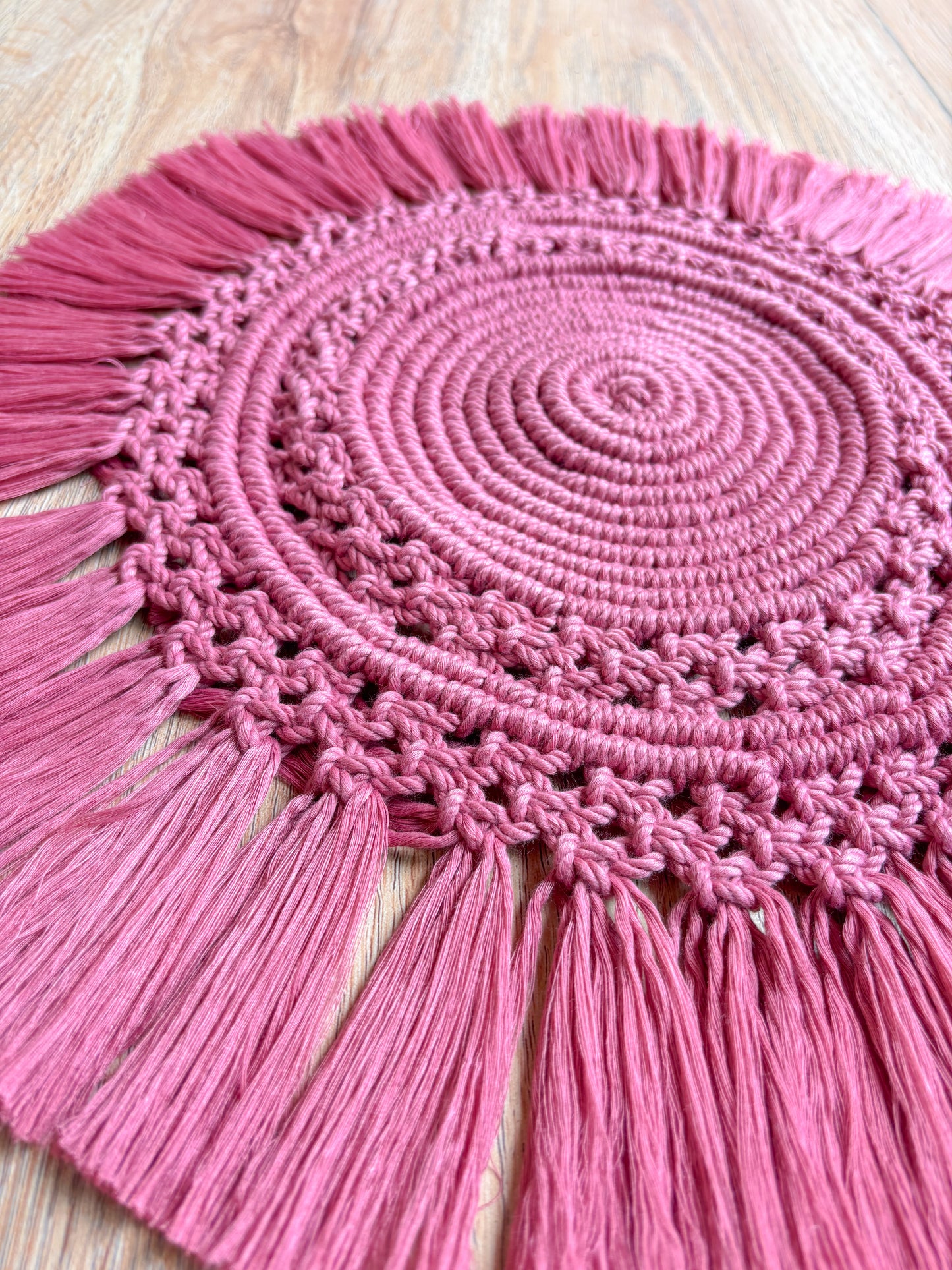 Big Round Macrame Table Runner