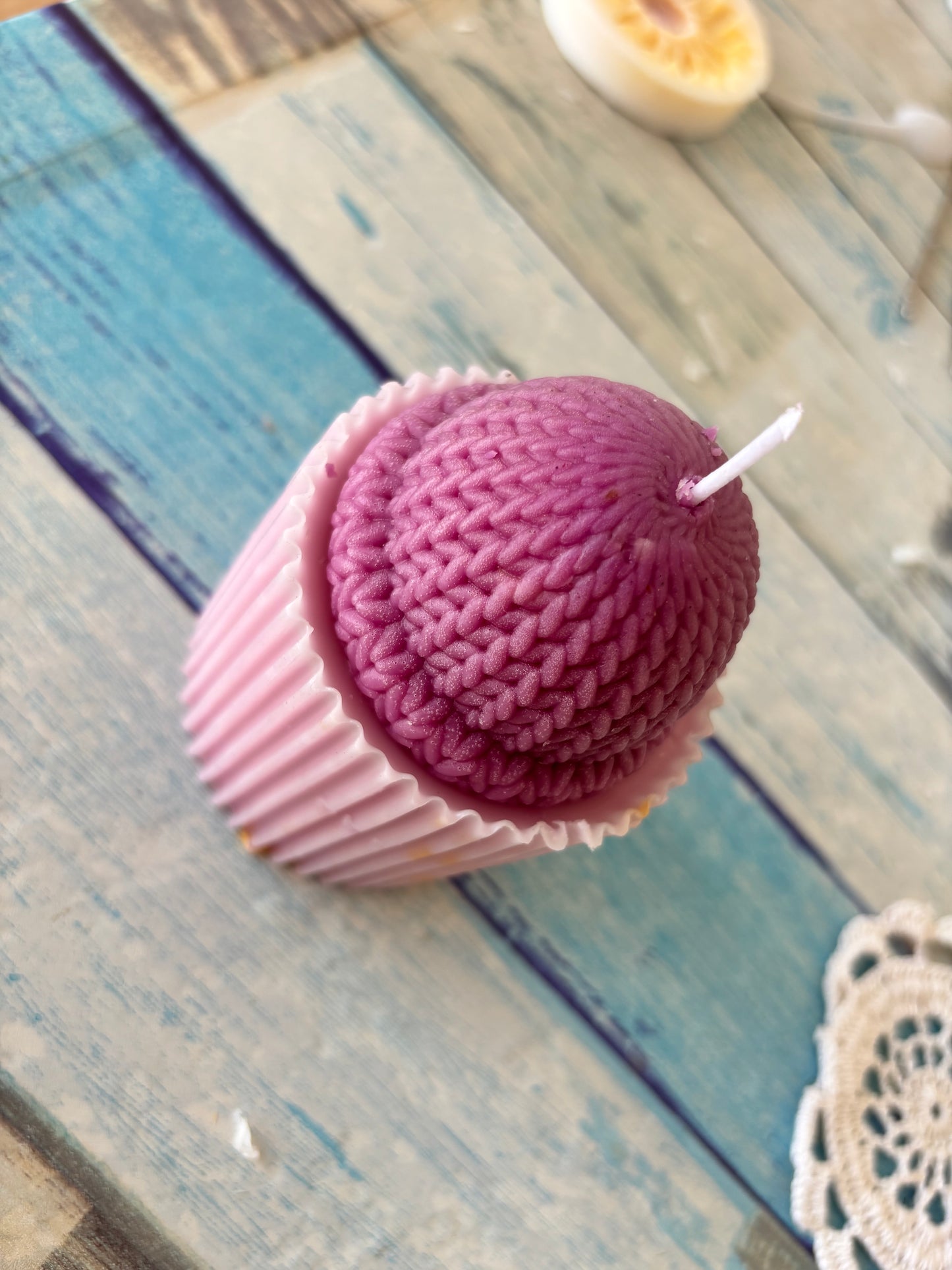 Cute knitted cap pillar candle