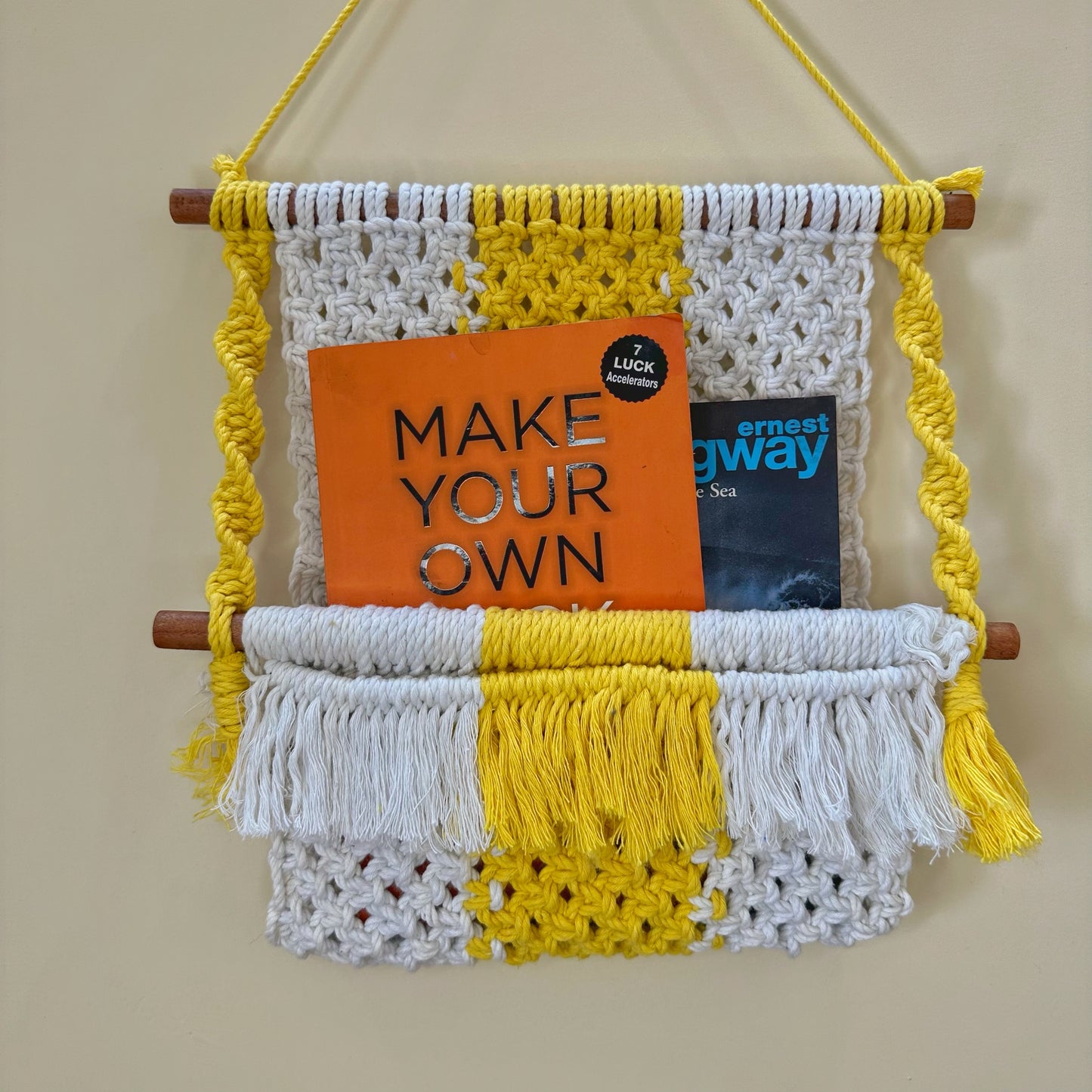 Macrame Book Holder (Yellow)