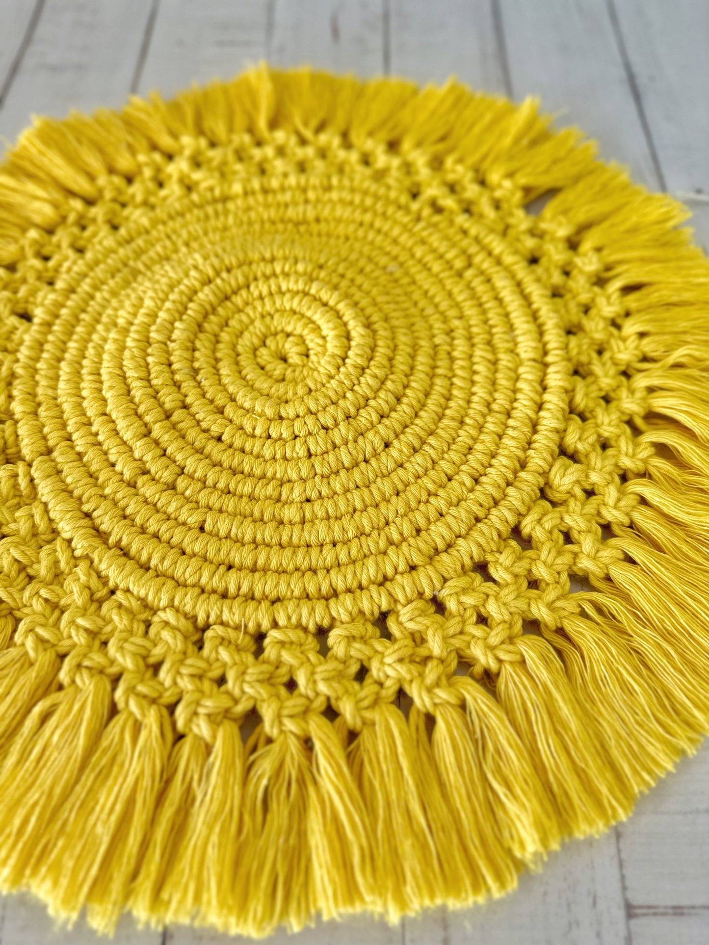 Round Table Runner